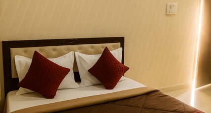 Anaya Guest House & Restaurant Room Type - DELUXE AC ROOM Anaya Guest House & Restaurant Room Type - DELUXE AC ROOM