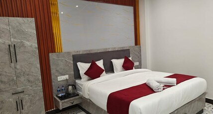 Hotel Shyama Grand regency Room Type - Deluxe Room with Free Wi-fi
