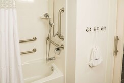 Hampton Inn & Suites by Hilton Orlando At SeaWorld