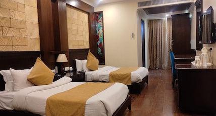 Hotel Comfort INN BL Room Type - Deluxe Room Hotel Comfort INN BL Room Type - Deluxe Room