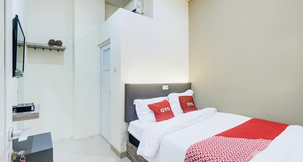 Hotel O Krekot Residence Pasar Baru Room Type - Indonesia Standard Double