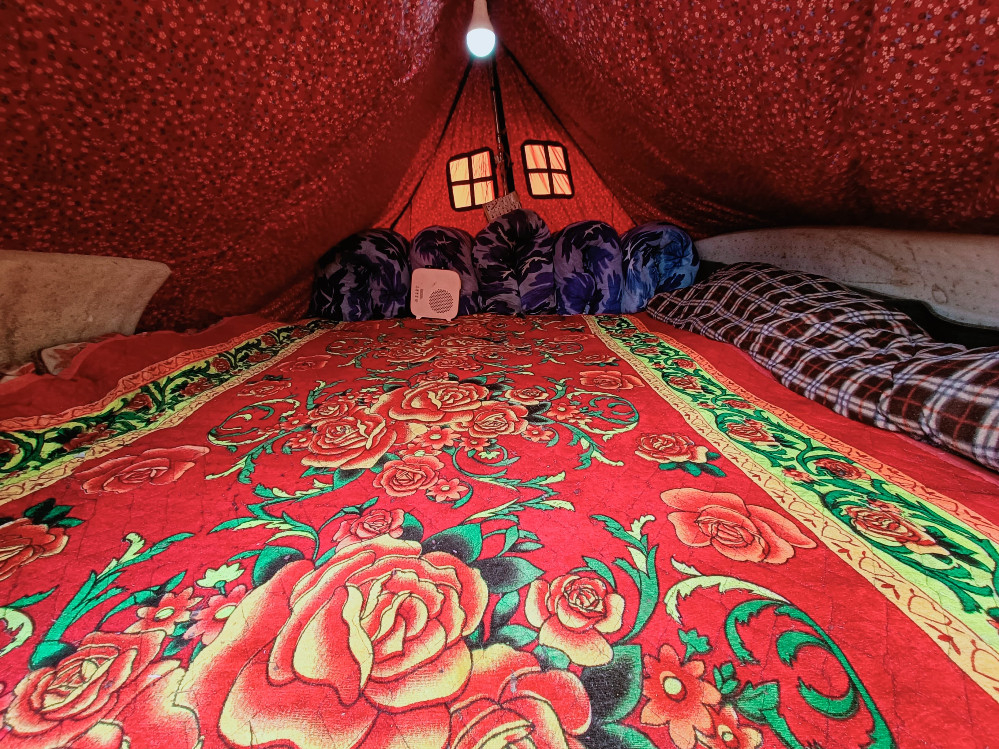 Kedar Peaks camp - Tap to explore photos