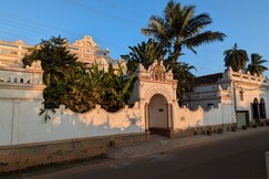 Saratha Vilas