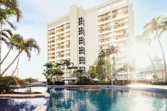 Pullman Cairns International