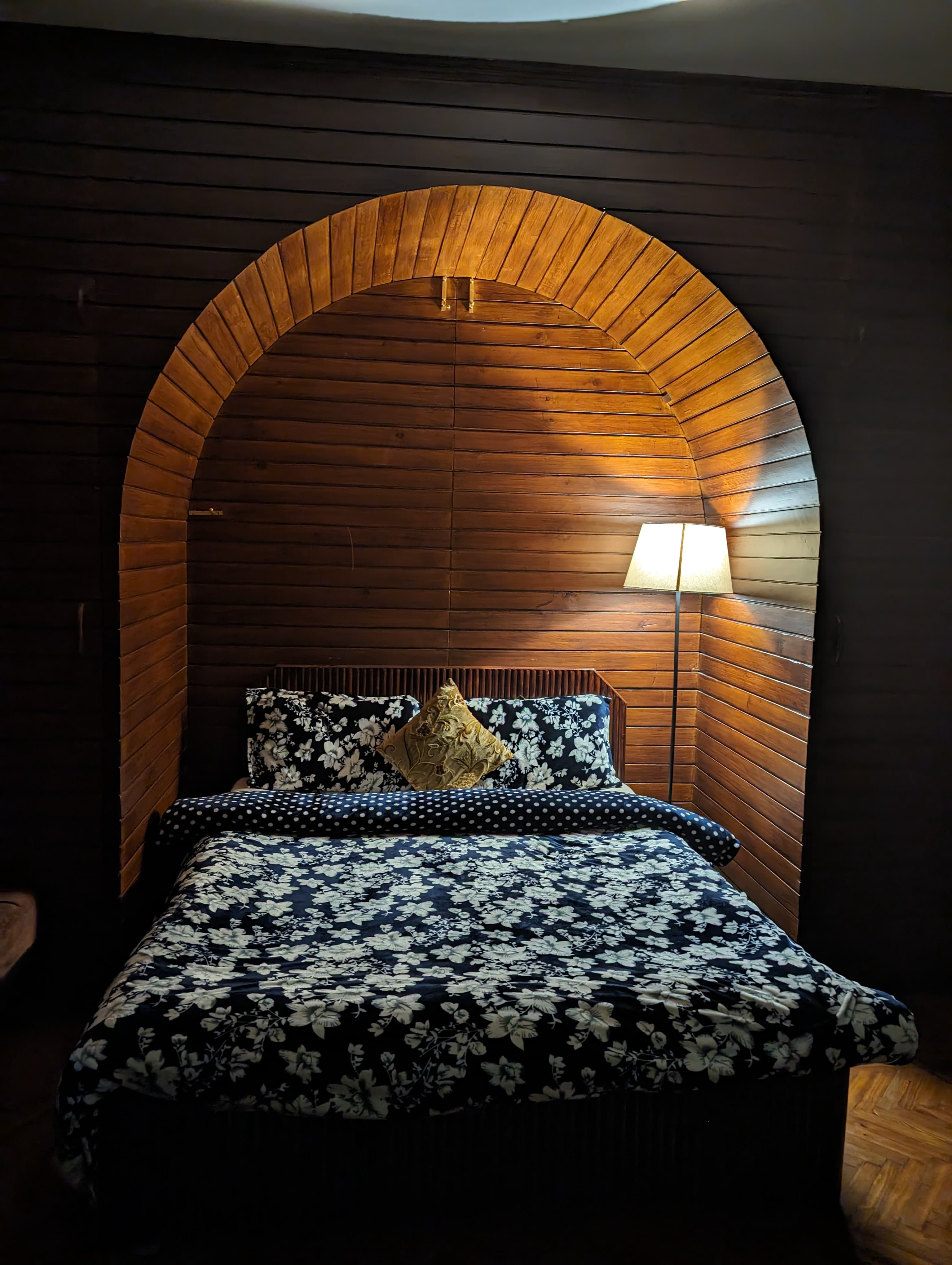 Heritage Manzil Srinagar - Tap to explore photos