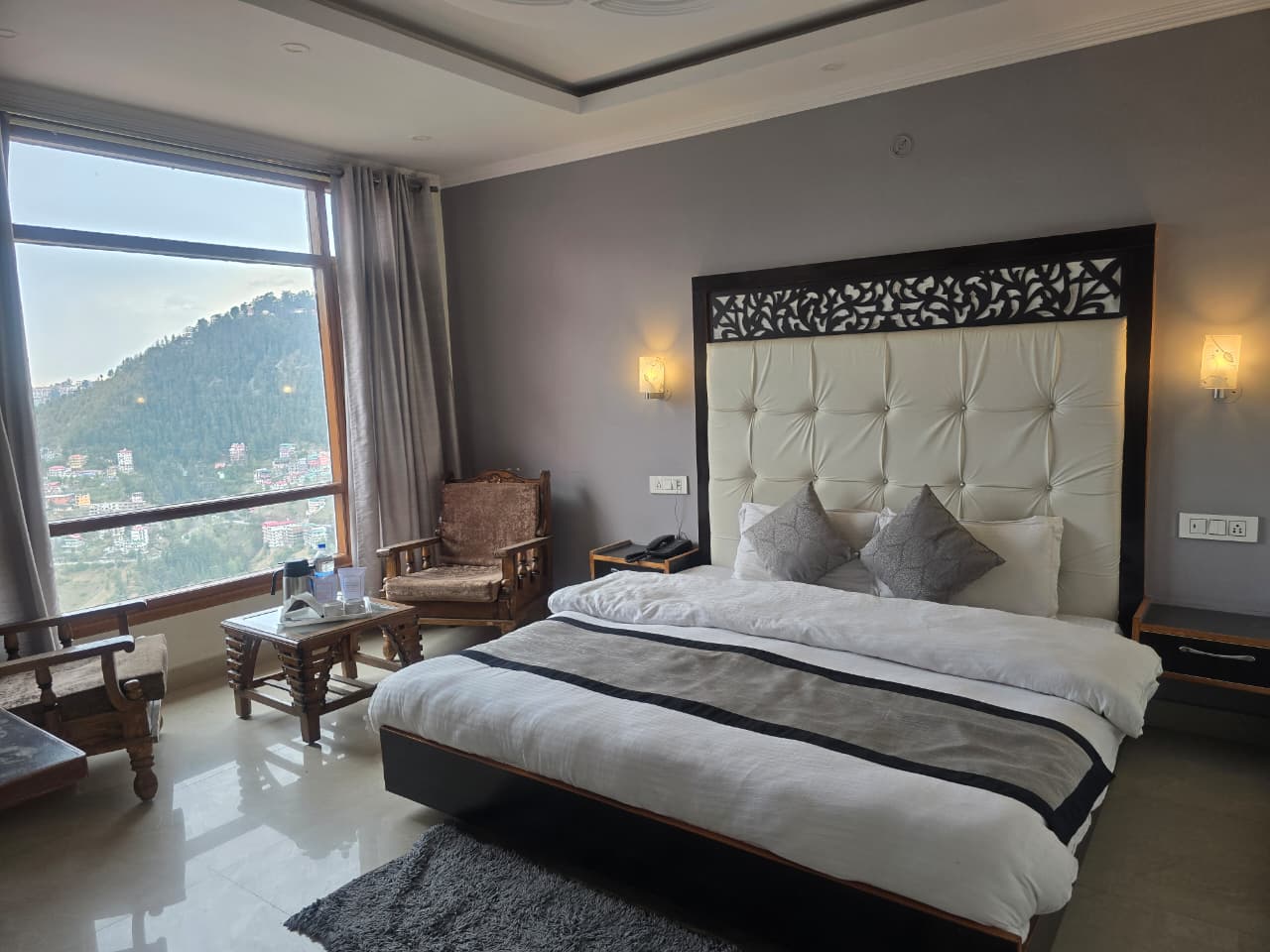 Him Star View | Rooms in a Homestay - Tap to explore photos