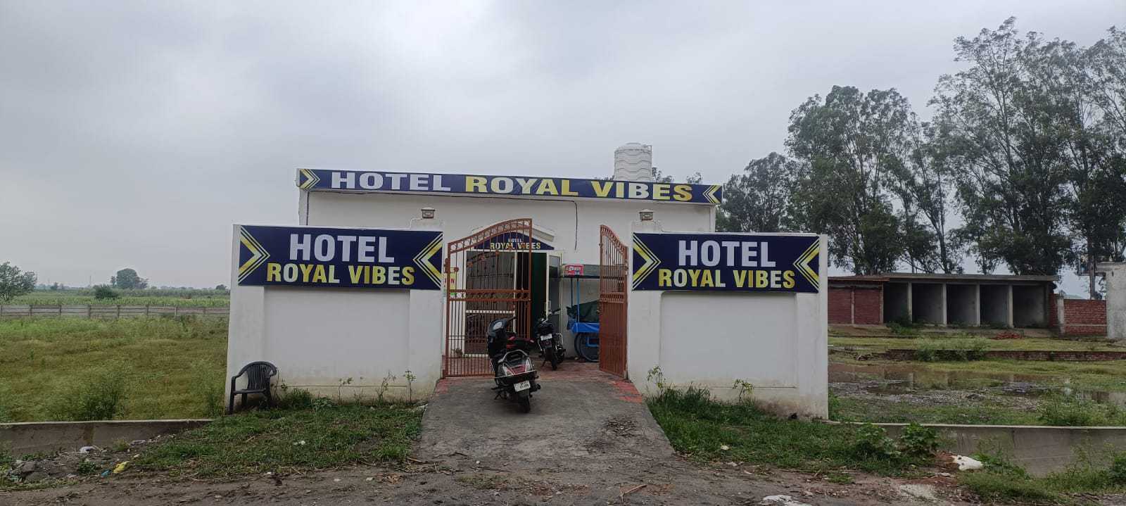 Hotel O Royal Vibes - Tap to explore photos
