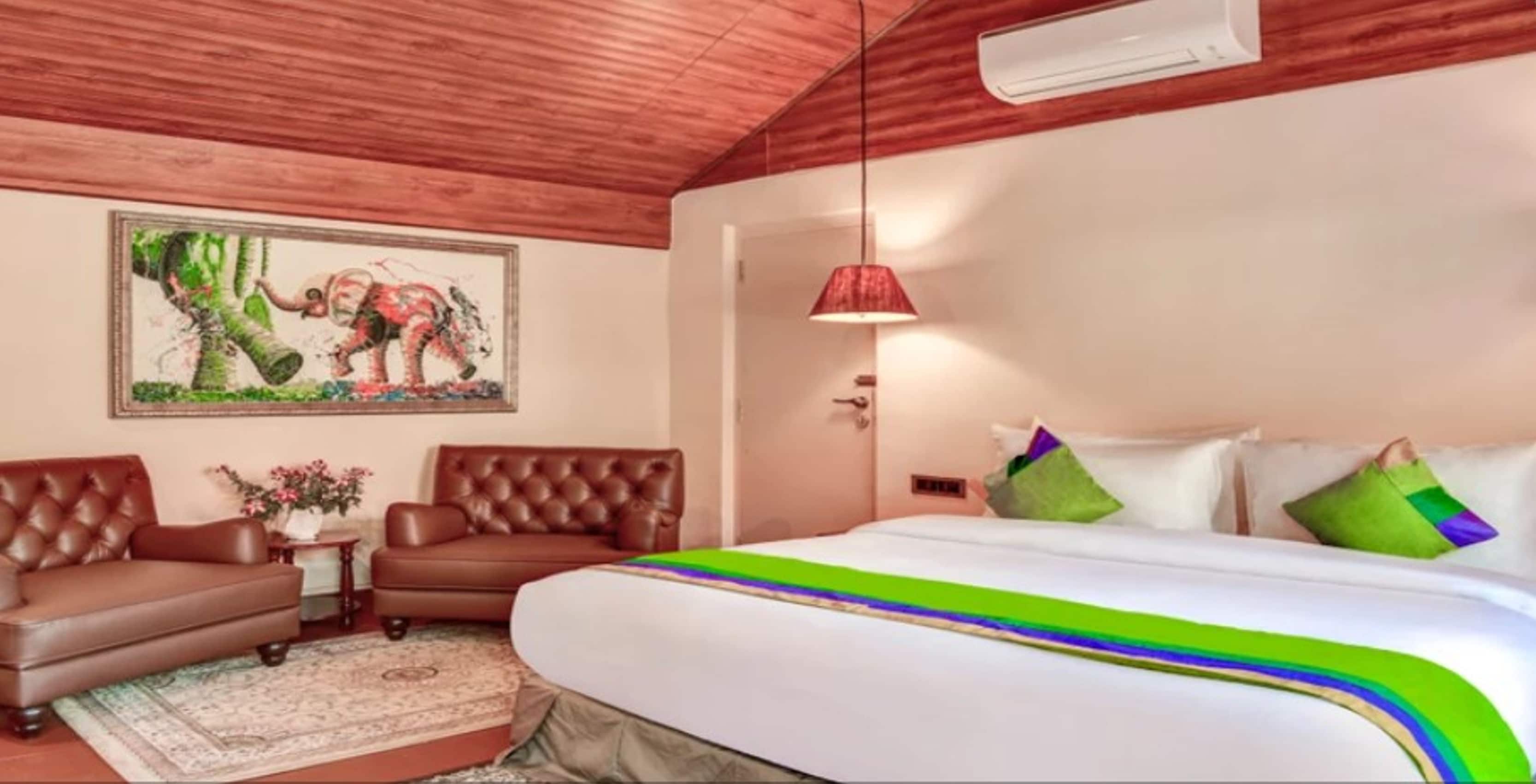 Treebo Premium Blue Mountain Resort With Swimming Pool - Tap to explore photos