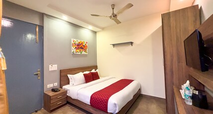 The Maple Woods Resort - (3 mins walk from Kosi River) Room Type - Deluxe Room with Balcony