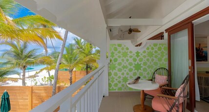 SAii Lagoon Maldives, Curio Collection by Hilton Room Type - Sky Family Room