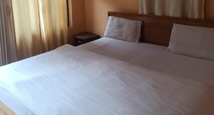 Siddhi Restaurant and Guest House Room Type - Deluxe