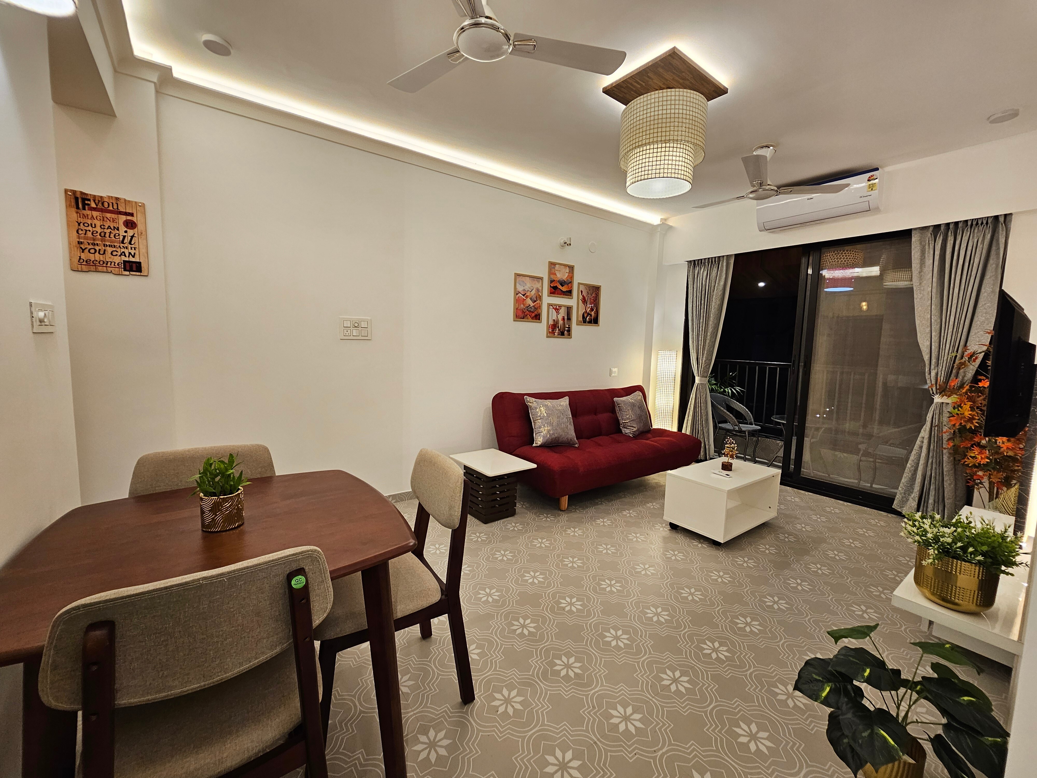 Botanica C410 - Tap to explore photos