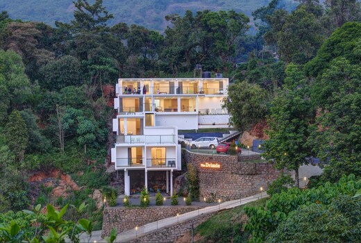 The Drizzle Stays Munnar