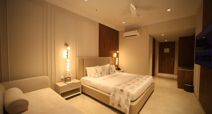 Dhiraj Dham Room Type - Executive A/C Room