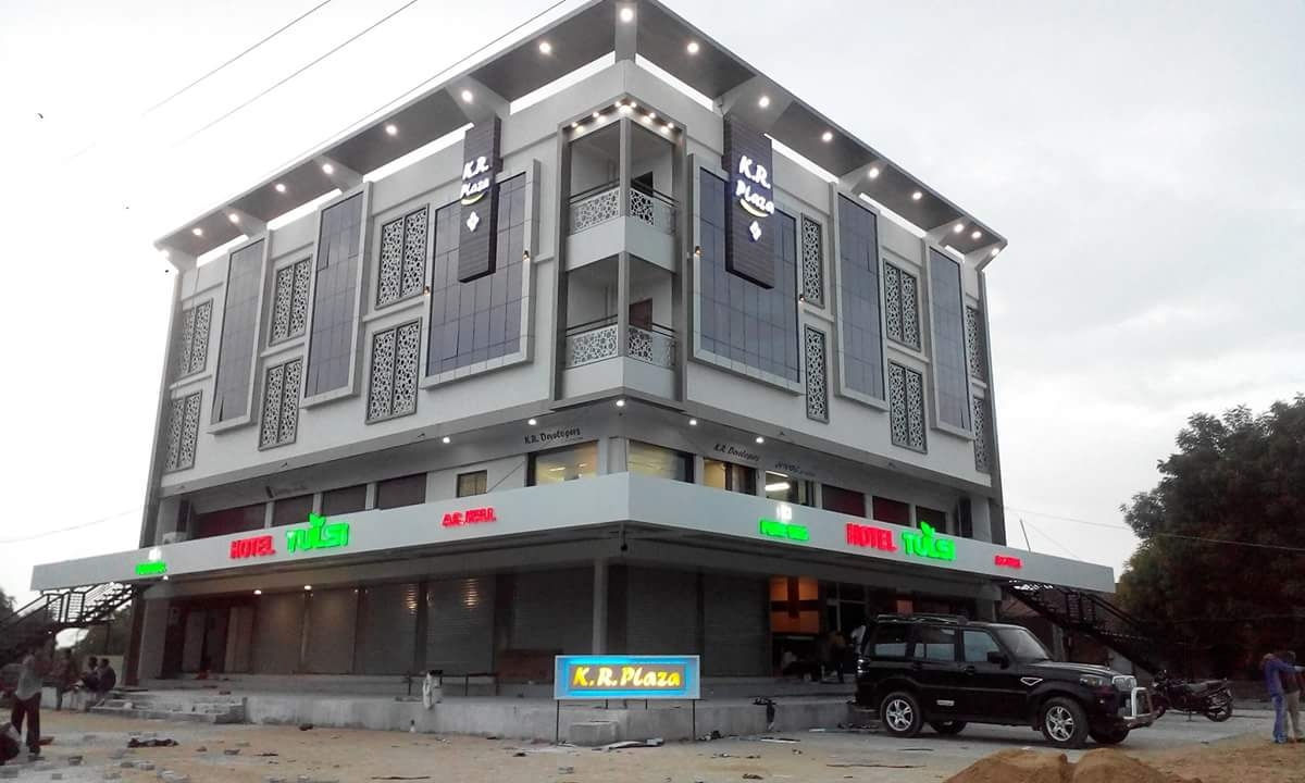 HOTELTULSI AND GUEST HOUSE - Tap to explore photos