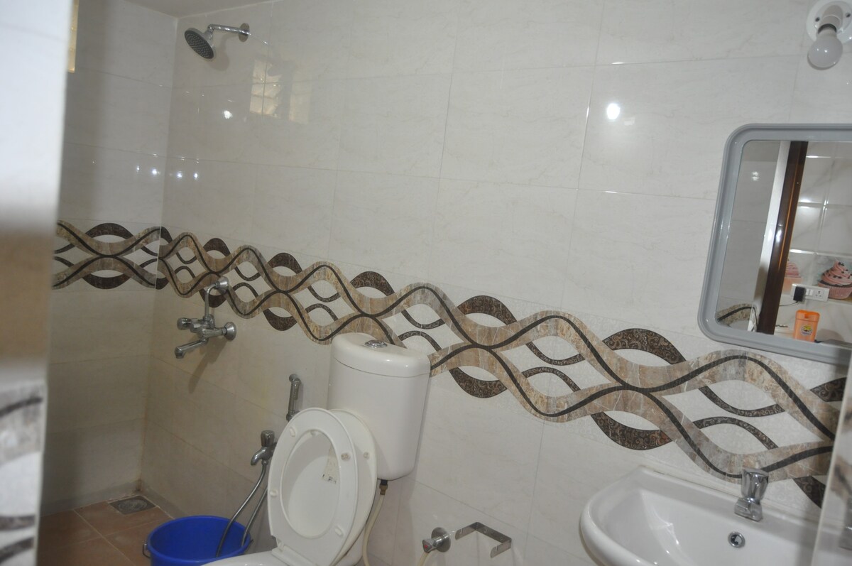 2 Bedroom house near Baga Beach, Goa 2S - Tap to explore photos