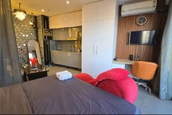Hidden gem by Luxury Loft  39th floor