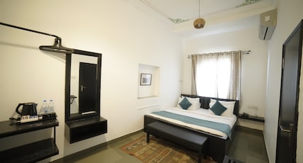 Hotel Udai Niwas by Lake Udaipur Room Type - Standard Room Hotel Udai Niwas by Lake Udaipur Room Type - Standard Room