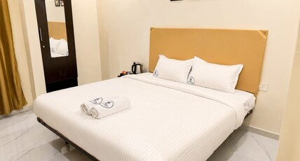 Sky Tree Service Apartments Madurai Room Type - Deluxe AC Executive Room