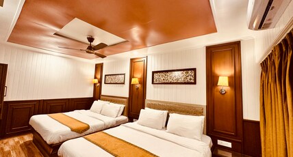 HOTEL WALISONS Room Type - Family Room AC HOTEL WALISONS Room Type - Family Room AC