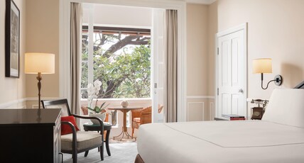Raffles Hotel Le Royal Room Type - Executive Suite King Bed