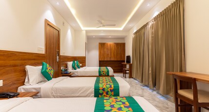 Treebo Global Stay, Jayanagar Room Type - Spacious Premium Room