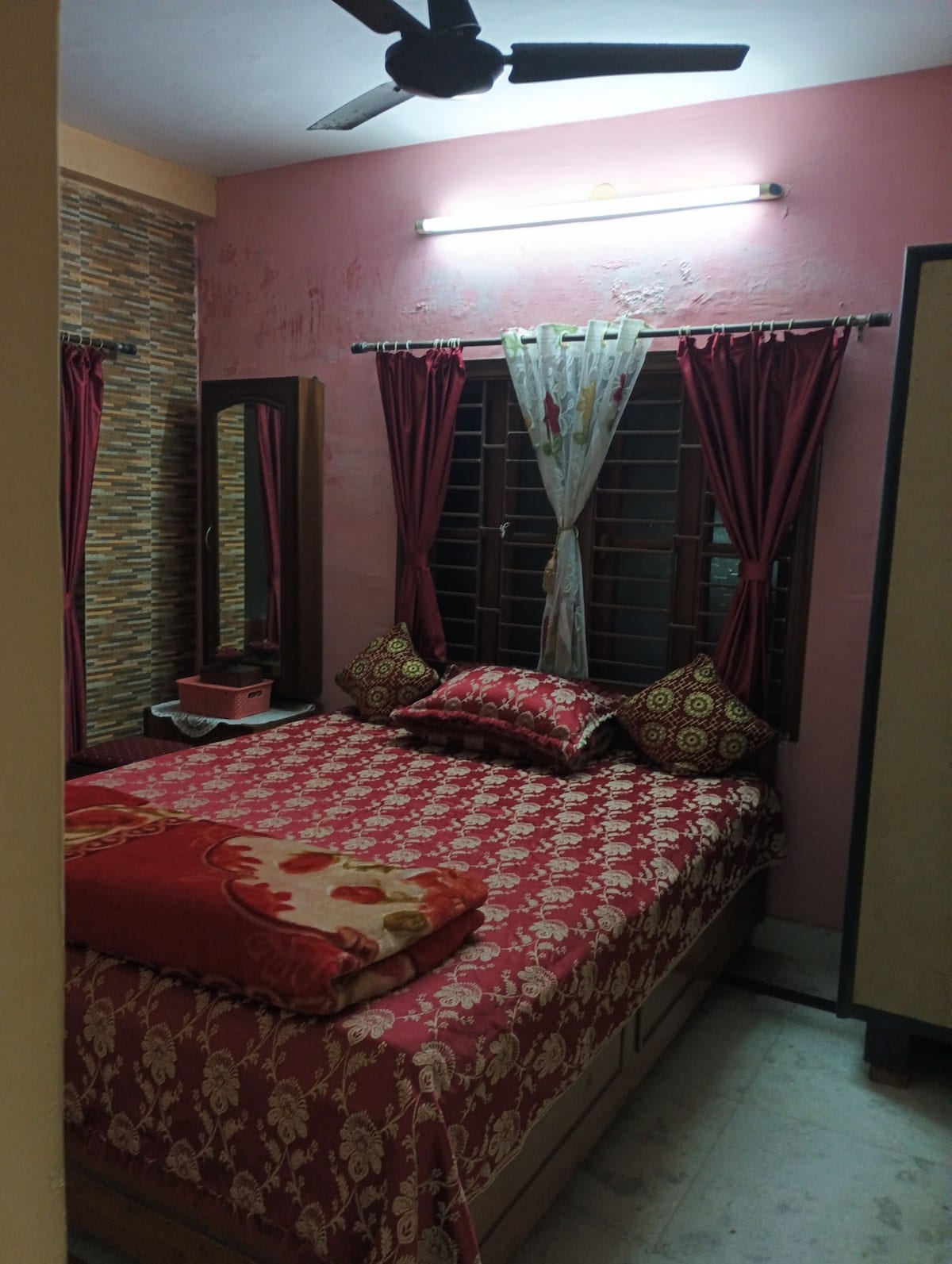 J Stay 2 BHK - Tap to explore photos
