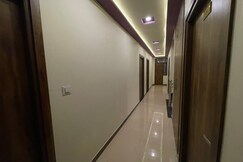 HOTEL KARTIKEY - Nearby Monsoon Palace