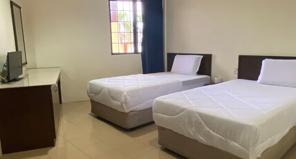 Hotel O Gold Hill Hotel Room Type - Deluxe Twin