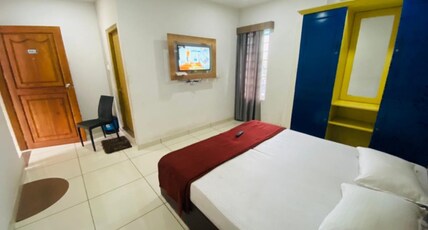 Velimuttam Residency Room Type - Deluxe room Non Ac