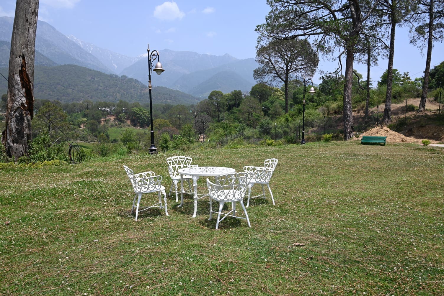 Hotel Som Kunj Circuit House - Tap to explore photos