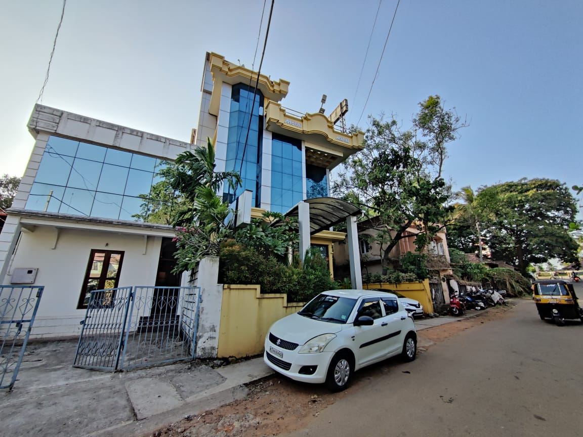 HOTEL MOTHI MAHAL - Tap to explore photos