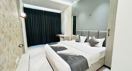 River An Sky Resort Room Type - Deluxe Ac Room