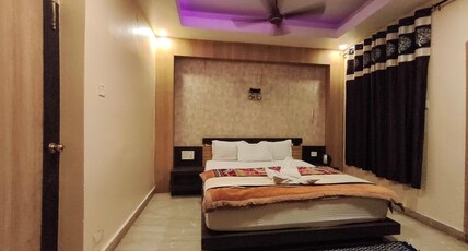 Juipter beach resort Room Type - DELUXE ROOM
