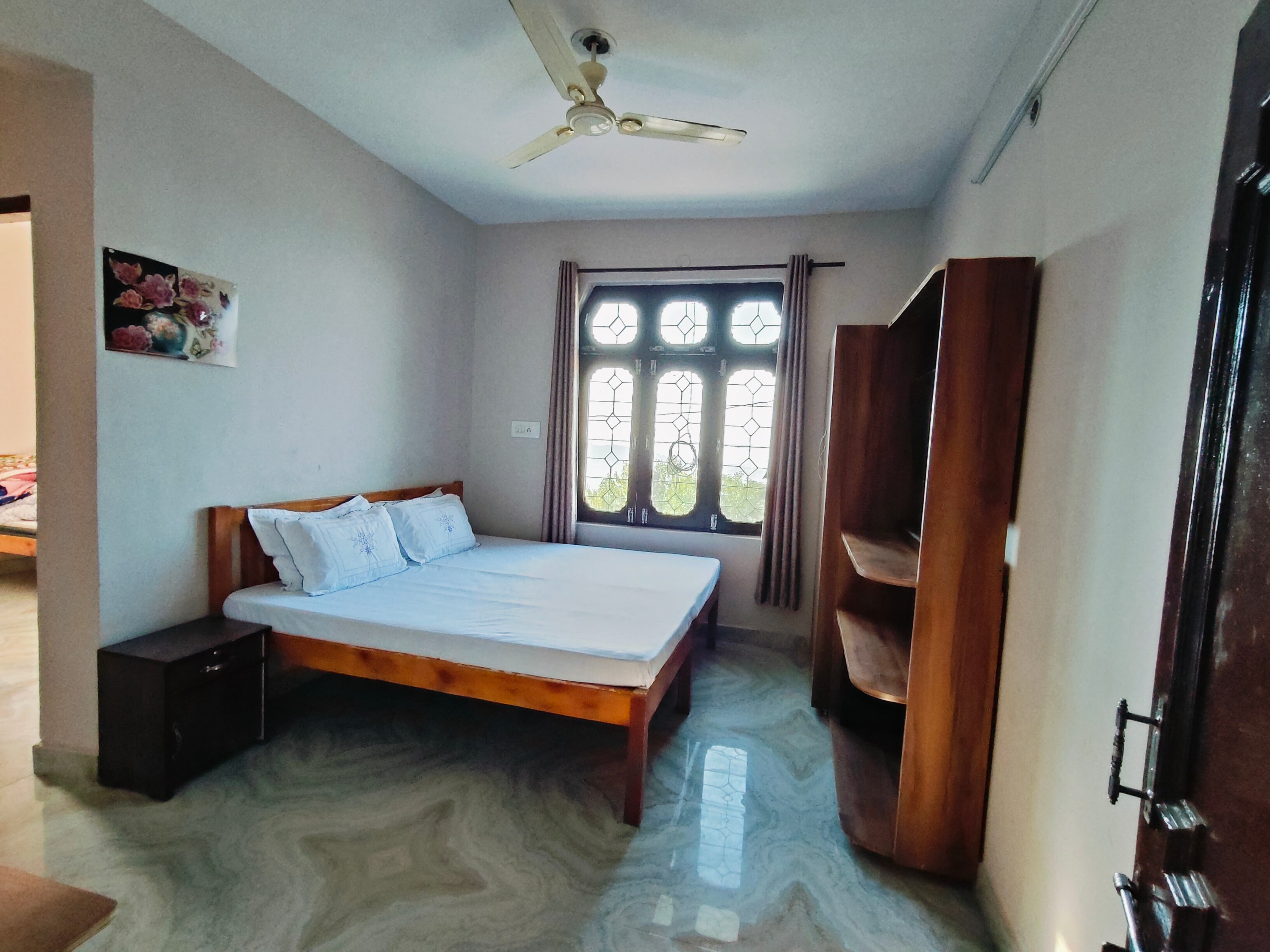 Vivek Homestay Kotli Bir - Tap to explore photos