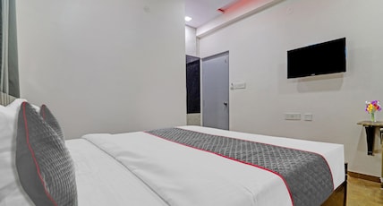 Hotel O Dream Elite Near Golconda Fort Room Type - Classic