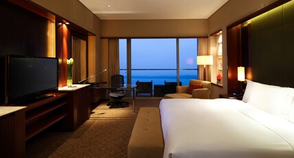 Hilton Nanjing Riverside Room Type - KING HILTON EXECUTIVE