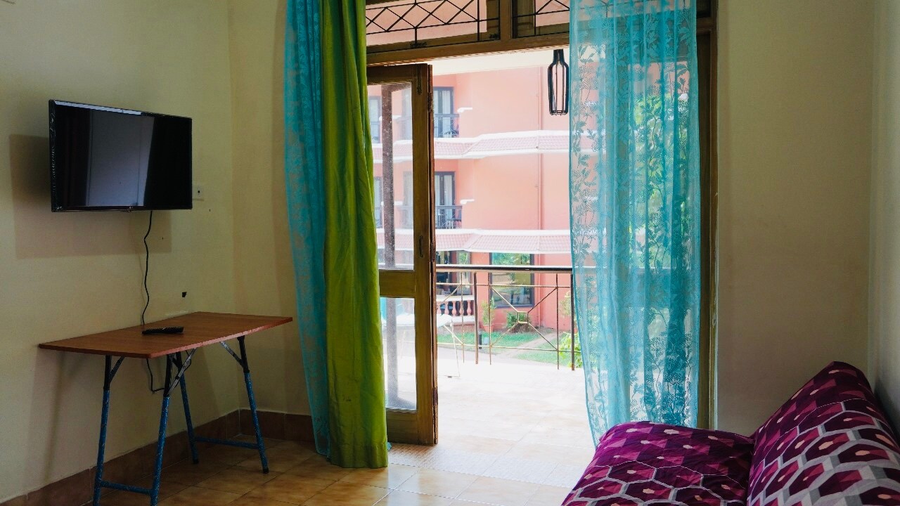 Rannygazzo Baga Apartments - Tap to explore photos