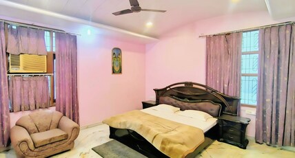 Riya Palace Varanasi Room Type - Bedroom 4