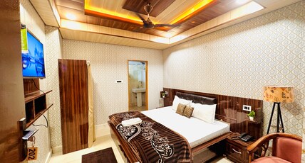 Doon Vista - Mall Road Room Type - Super Deluxe Room