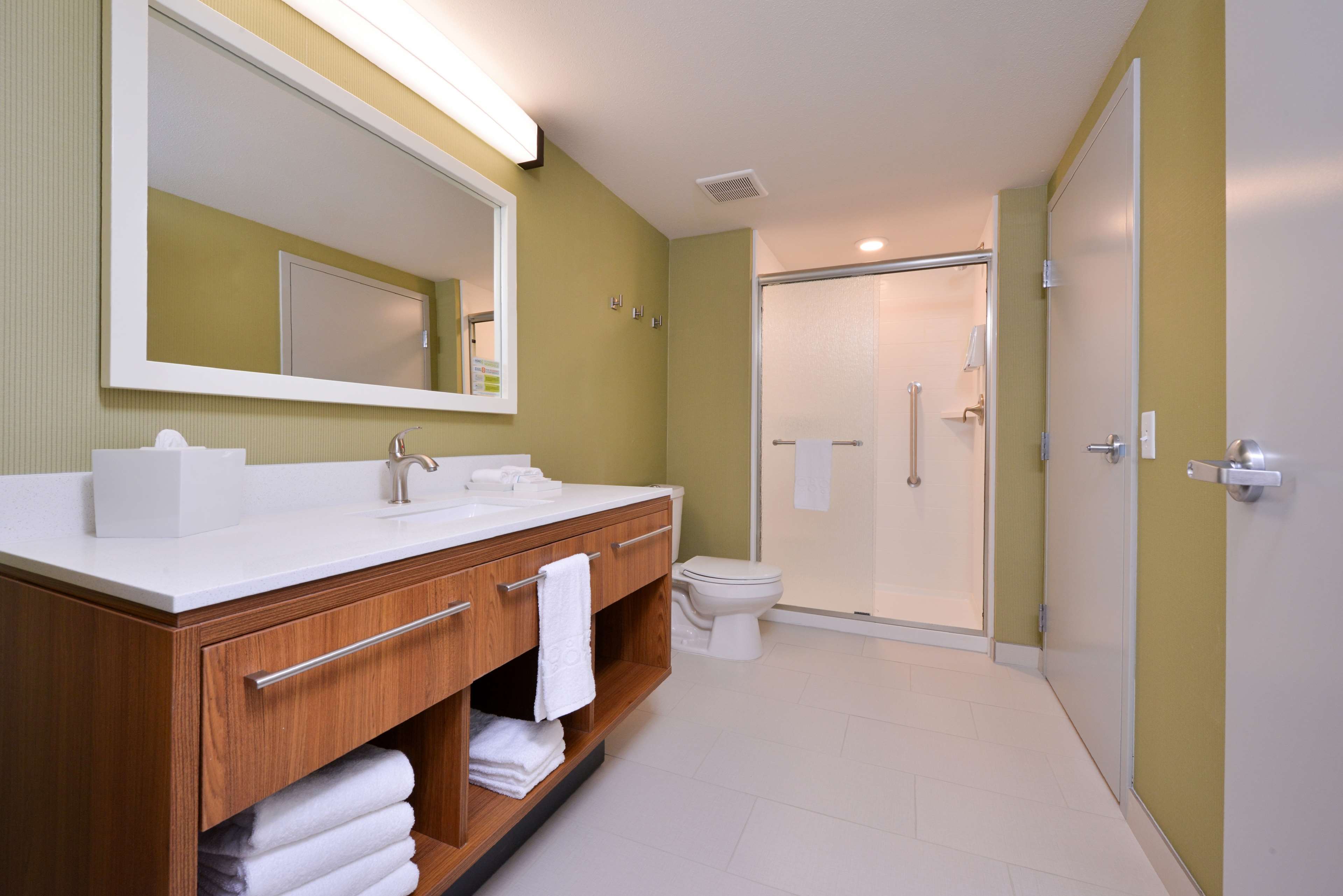 Home2Suites by Hilton Dupont - Tap to explore photos
