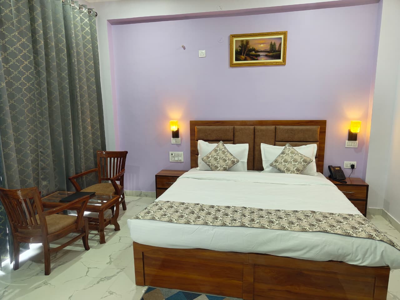 AASRA PARADISE HOTEL - Tap to explore photos