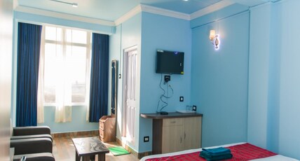 Hill View Inn Room Type - Deluxe Double Room