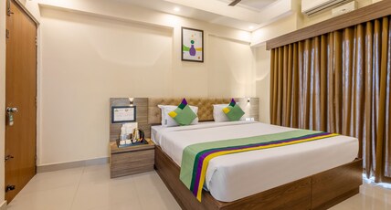 Treebo Sky City Grand, 5 Min From Mangalore Airport Room Type - Standard Room with Queen Bed Treebo Sky City Grand, 5 Min From Mangalore Airport Room Type - Standard Room with Queen Bed