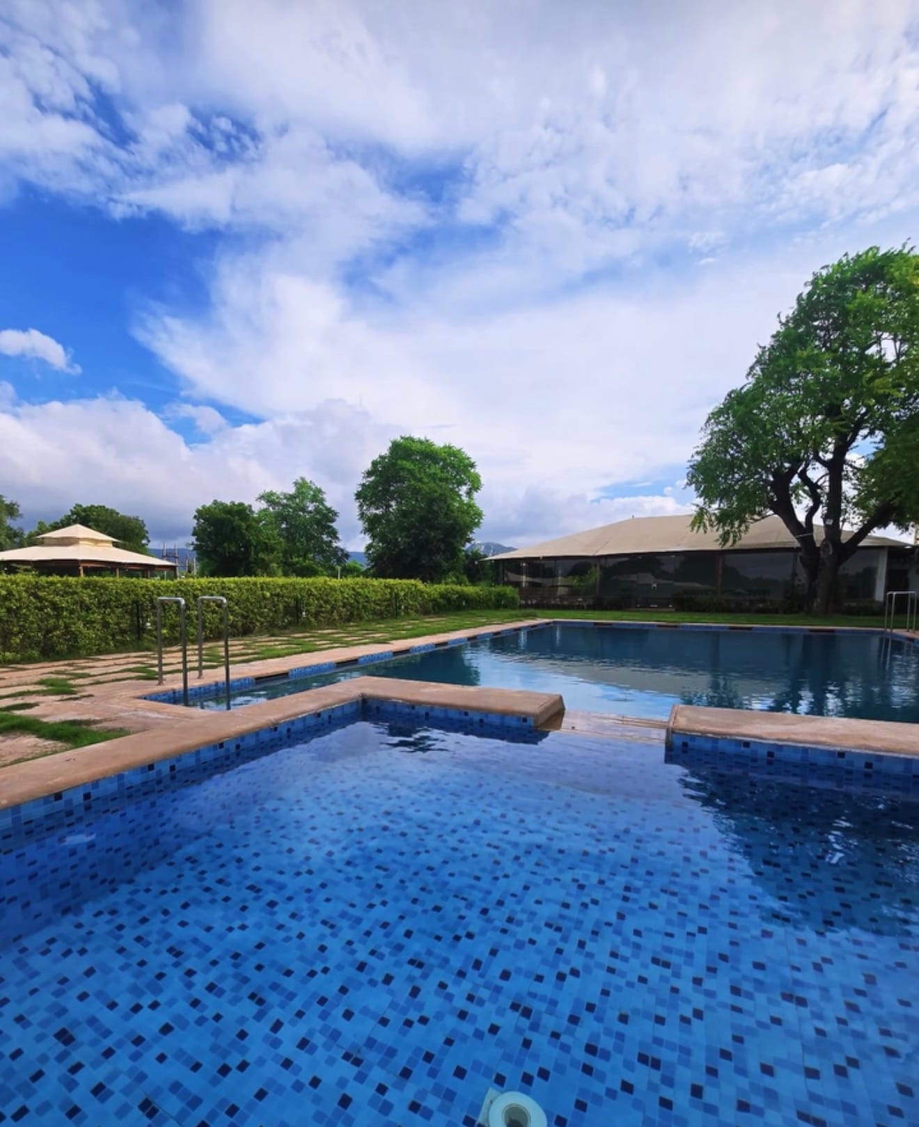 Arilyas Pushkar - Luxury Glass Villas (Farm to Table) - Tap to explore photos