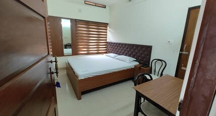 Thampanoor T H Room Type - Double Non AC Room