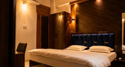 Prince Paradise Hotel Room Type - Luxury premium city view suite