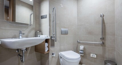 Hampton by Hilton Istanbul Zeytinburnu Room Type - QUEEN ROOM W  FRIDGE NS
