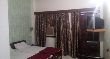 Tewari Hotel Room Type - Deluxe Room