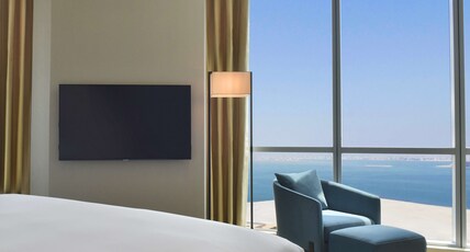 Hilton Bahrain Room Type - EXEC TWO BDRM SUITE VW BAL